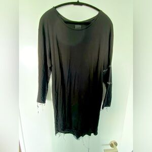 Thom Krom from Germany. Size XL. Black.